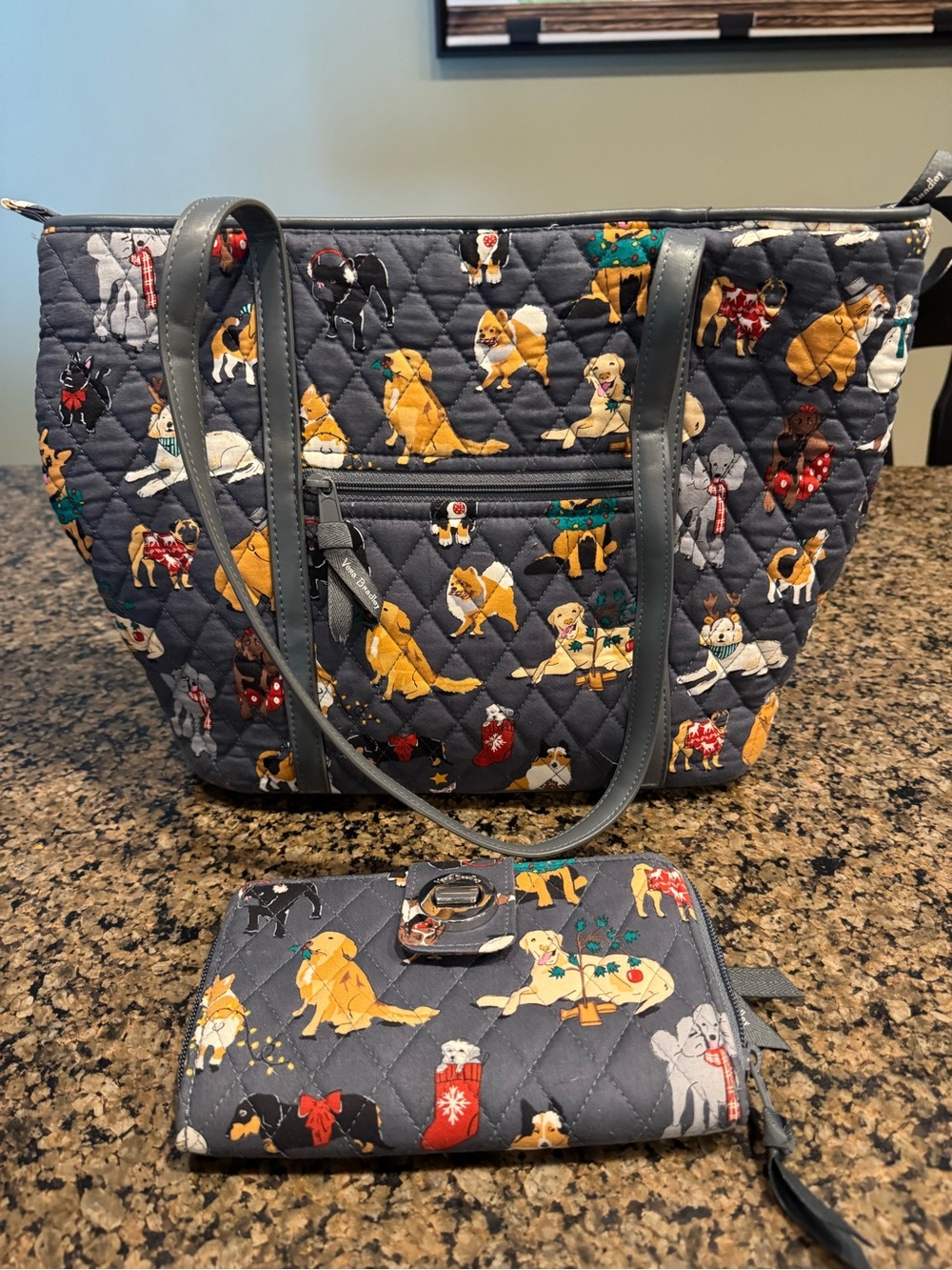 Vera Bradley Dog Bag With Matching Wallet Bag L14 H11 Wallet L8 H5